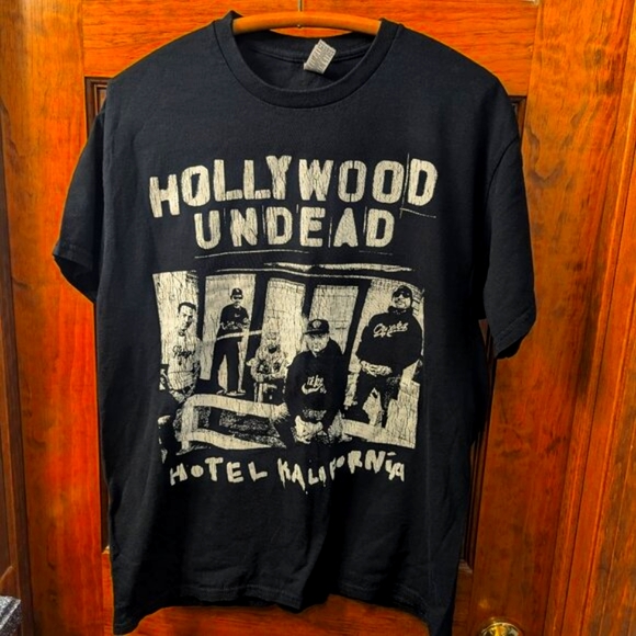 Hollywood Undead Hotel Kalifornia Collectible Tour T-Shirt. Size: Large - Picture 2 of 7